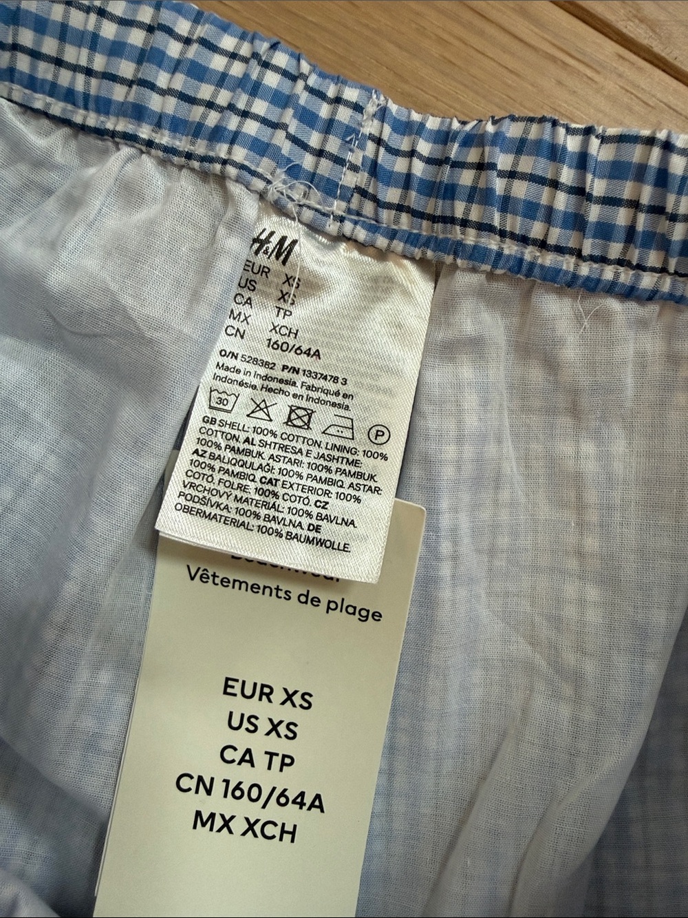H&M Blue and White Checked Women’s Shorts - Picture 3 of 4